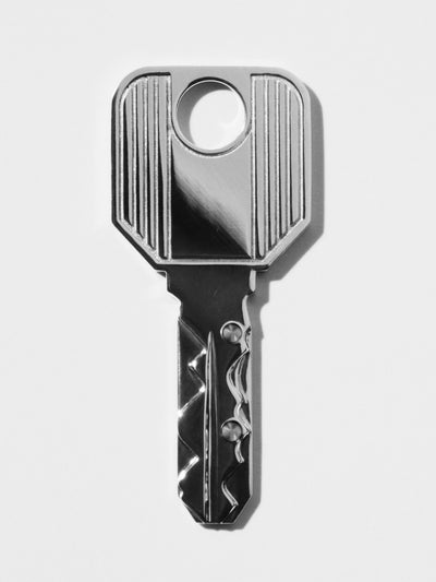 
            Sterling Silver Key Pendant 0.00