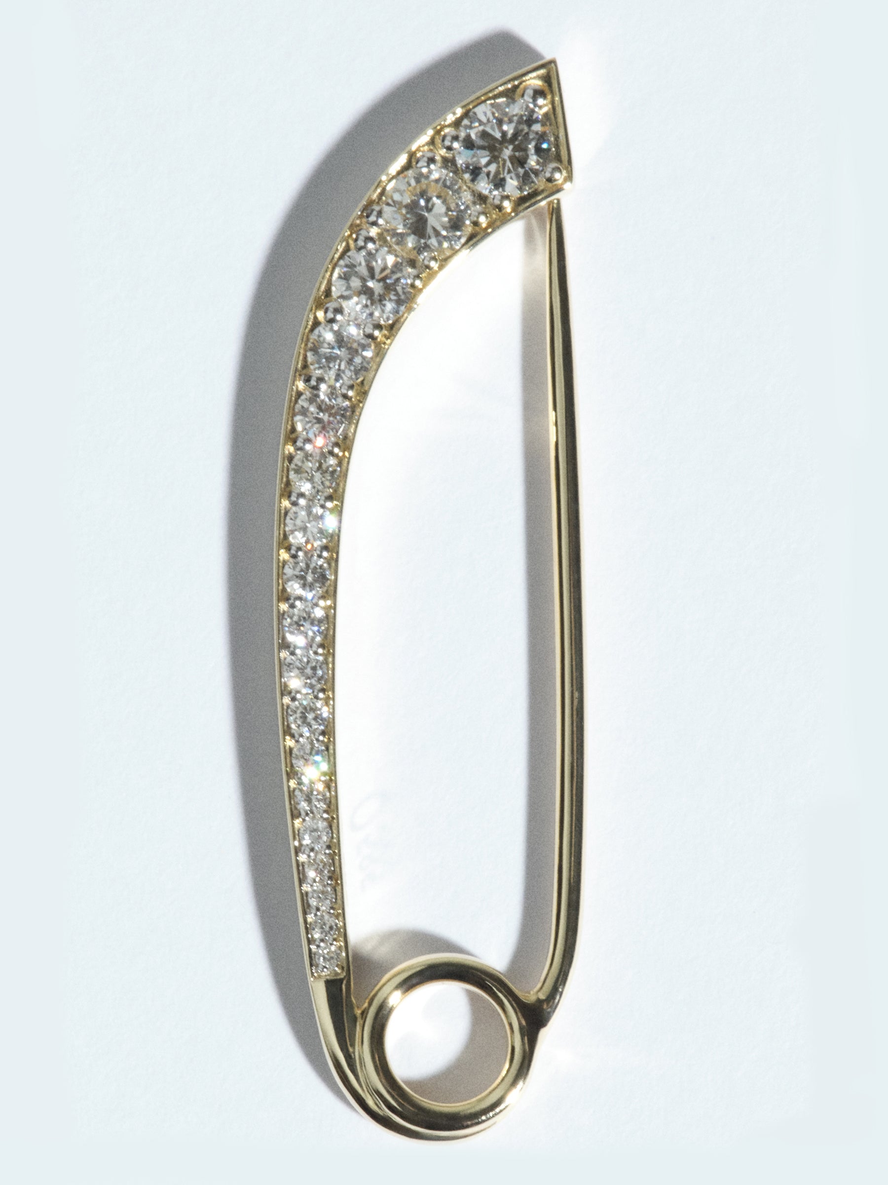 
        Angular Diamond Safety Pin 0.75