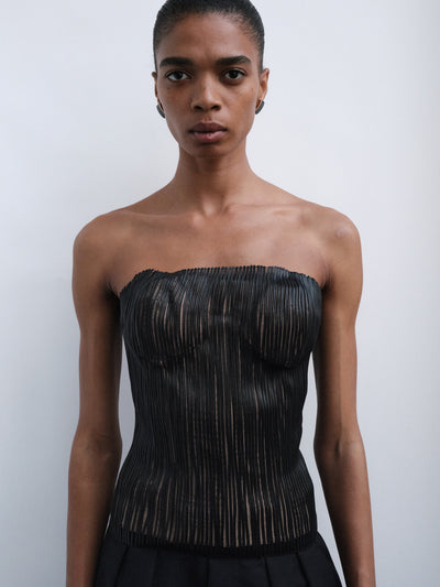 Black Ceramic Disc Earring 0.00