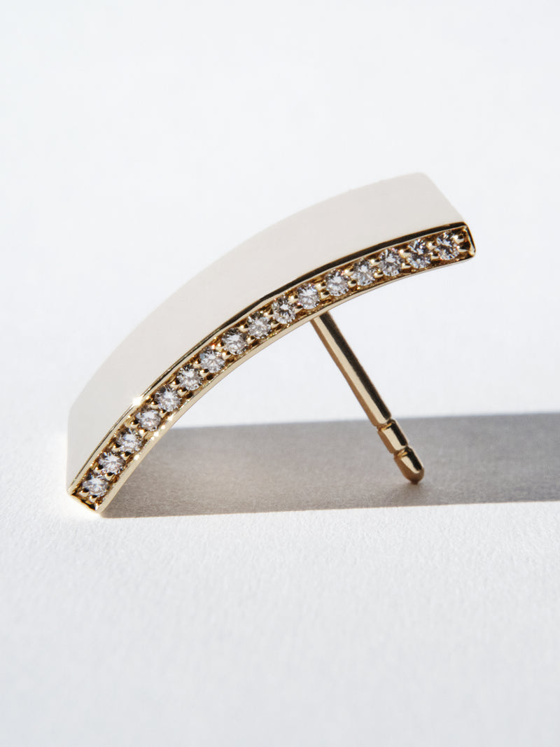 Gold Curved Disc Diamond Earring 0.12