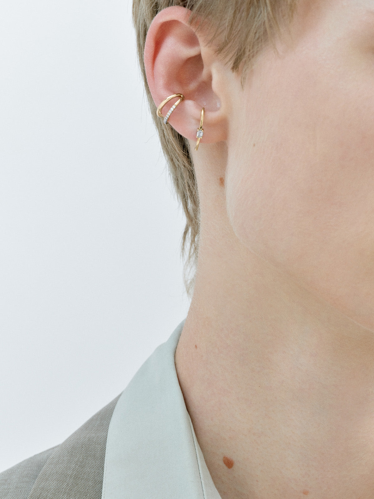 Emerald-Cut Diamond Earring 0.10