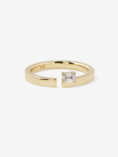Floating Emerald-Cut Diamond Split Ring 0.20