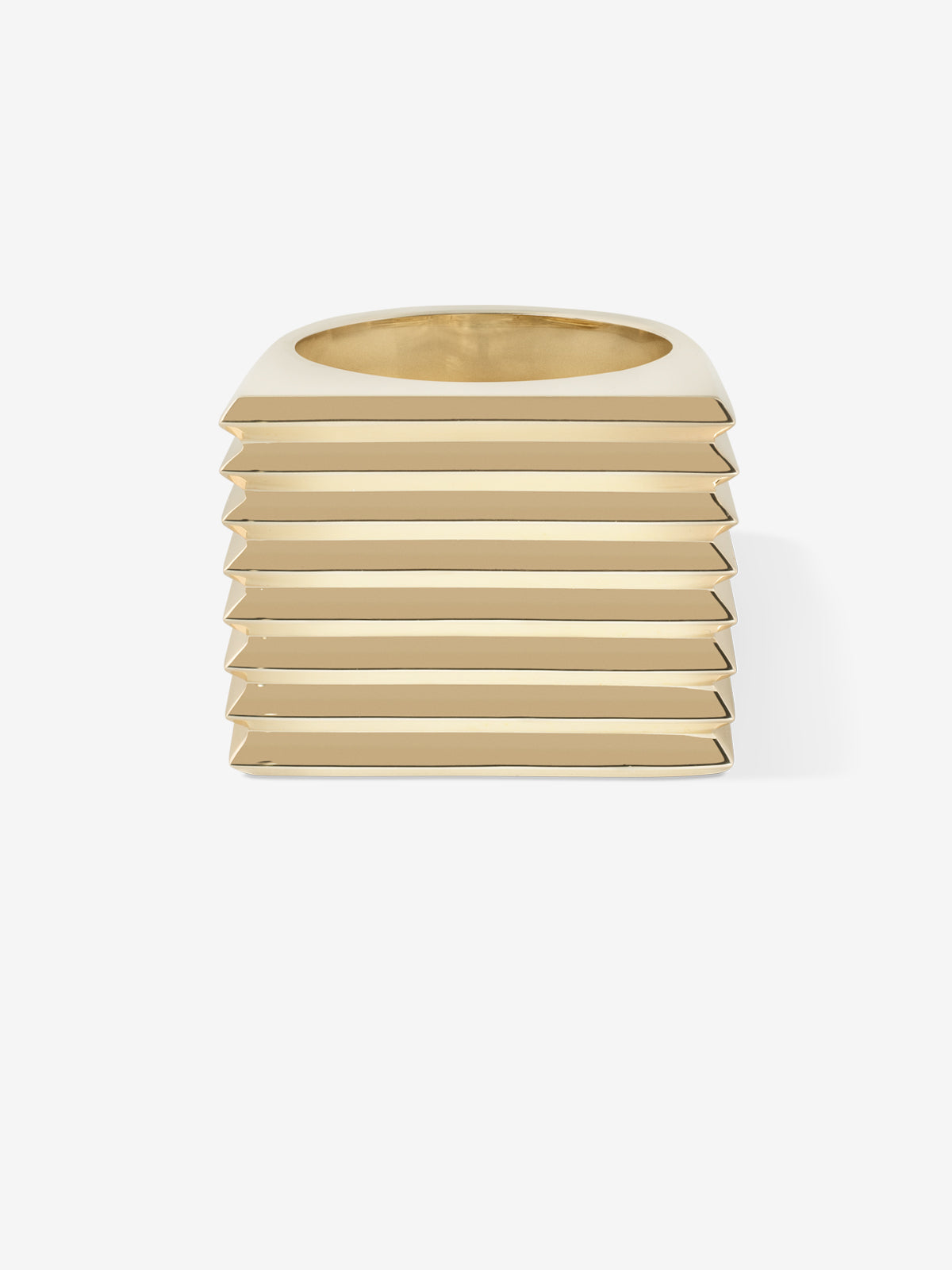 Sculpted Gold Disc Ring 0.00