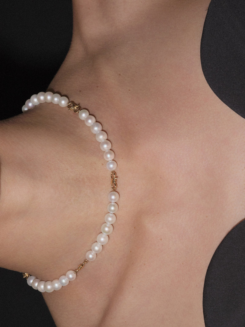 Barbed Wire Pearl Necklace 0.00