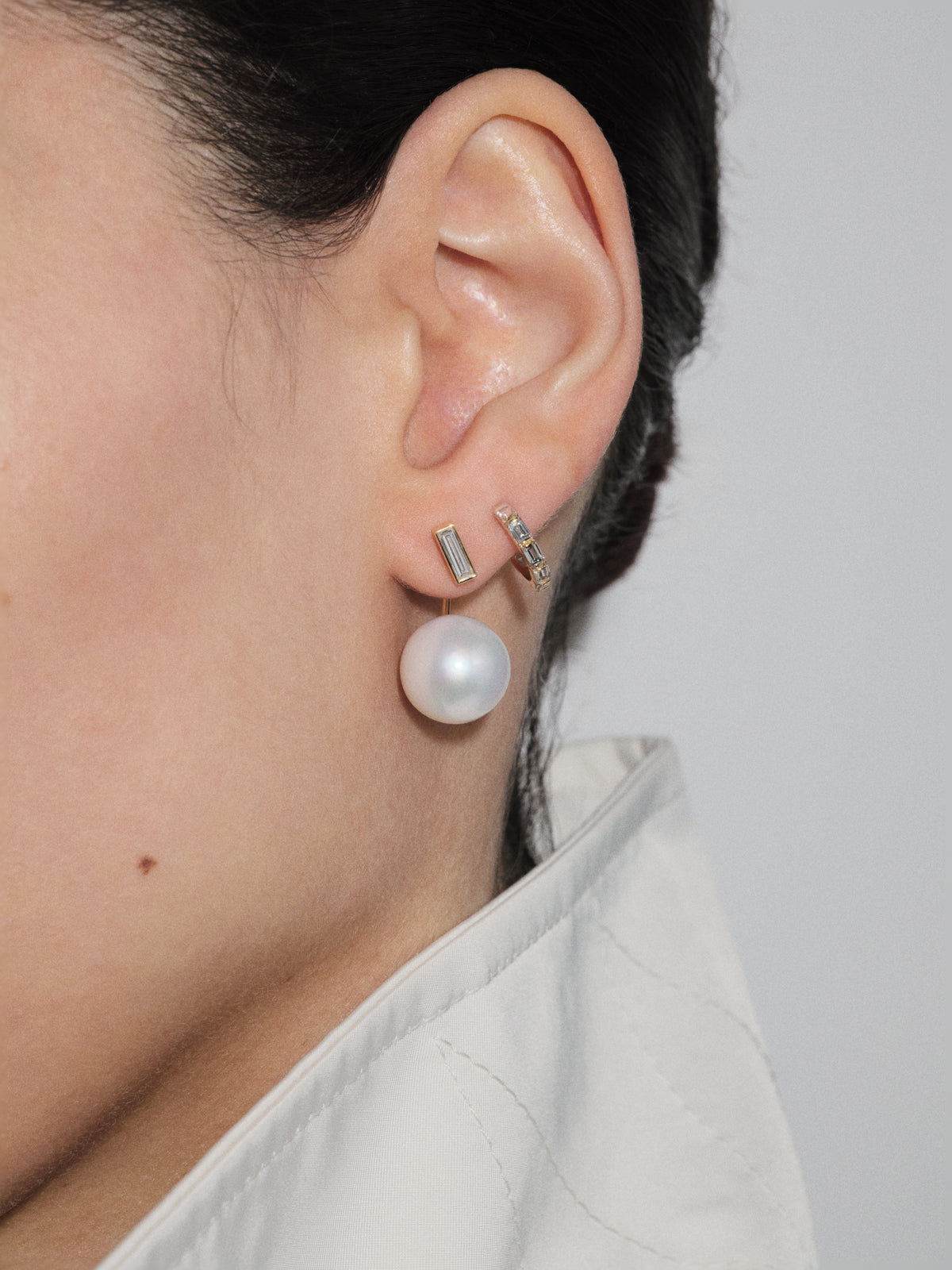 Baguette Diamond Mini Hoop Earring 0.35