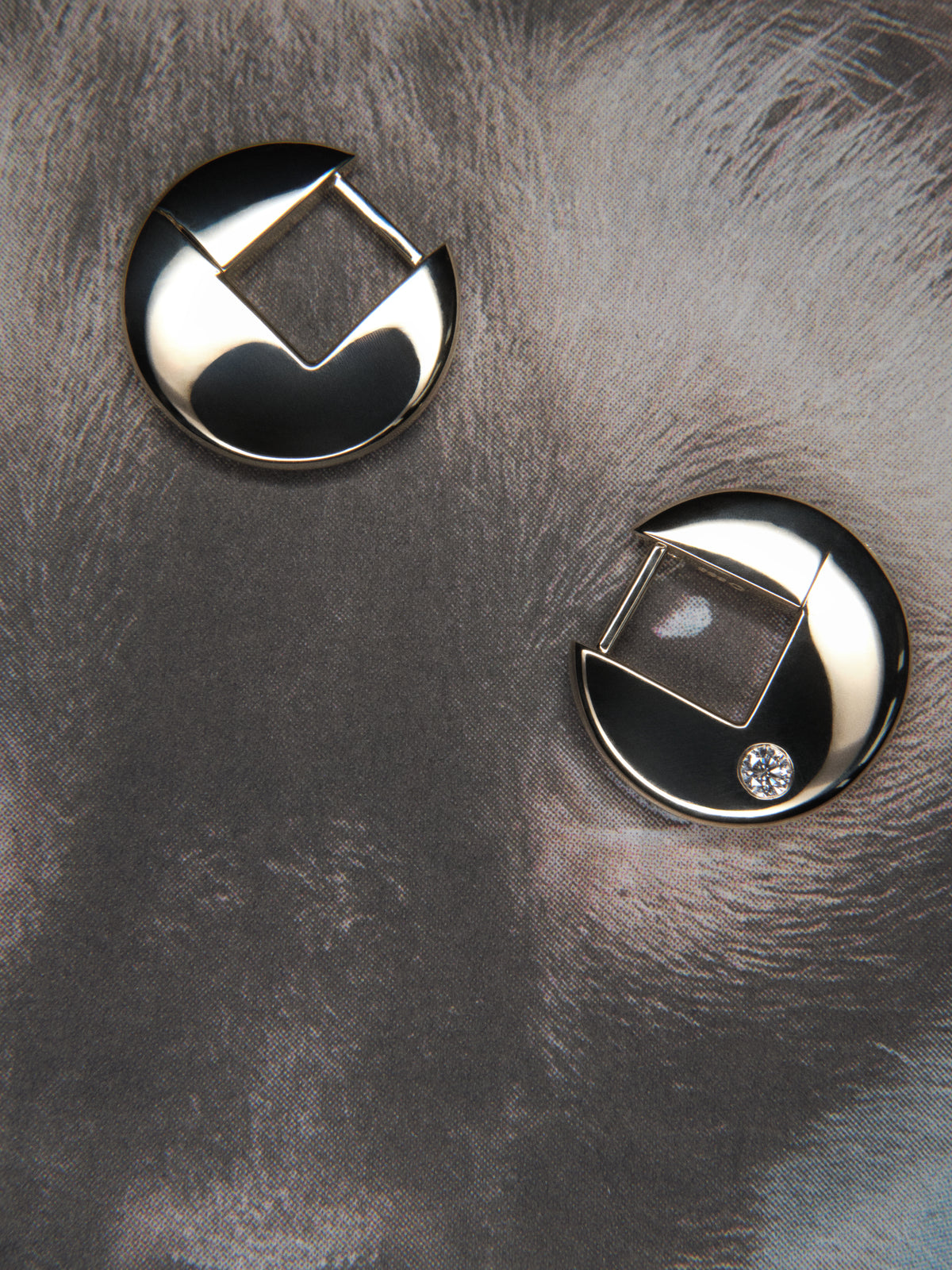 Gold Disc Earring 0.00