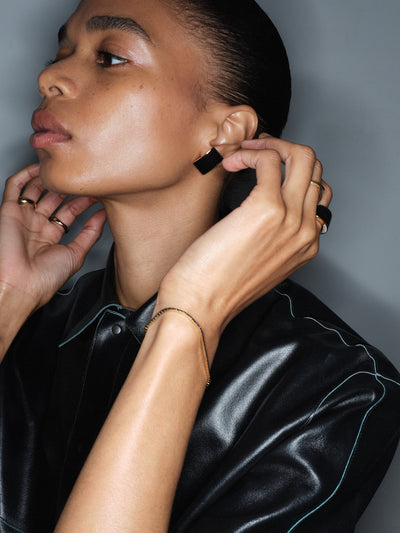 Black Ceramic Disc Earring 0.00