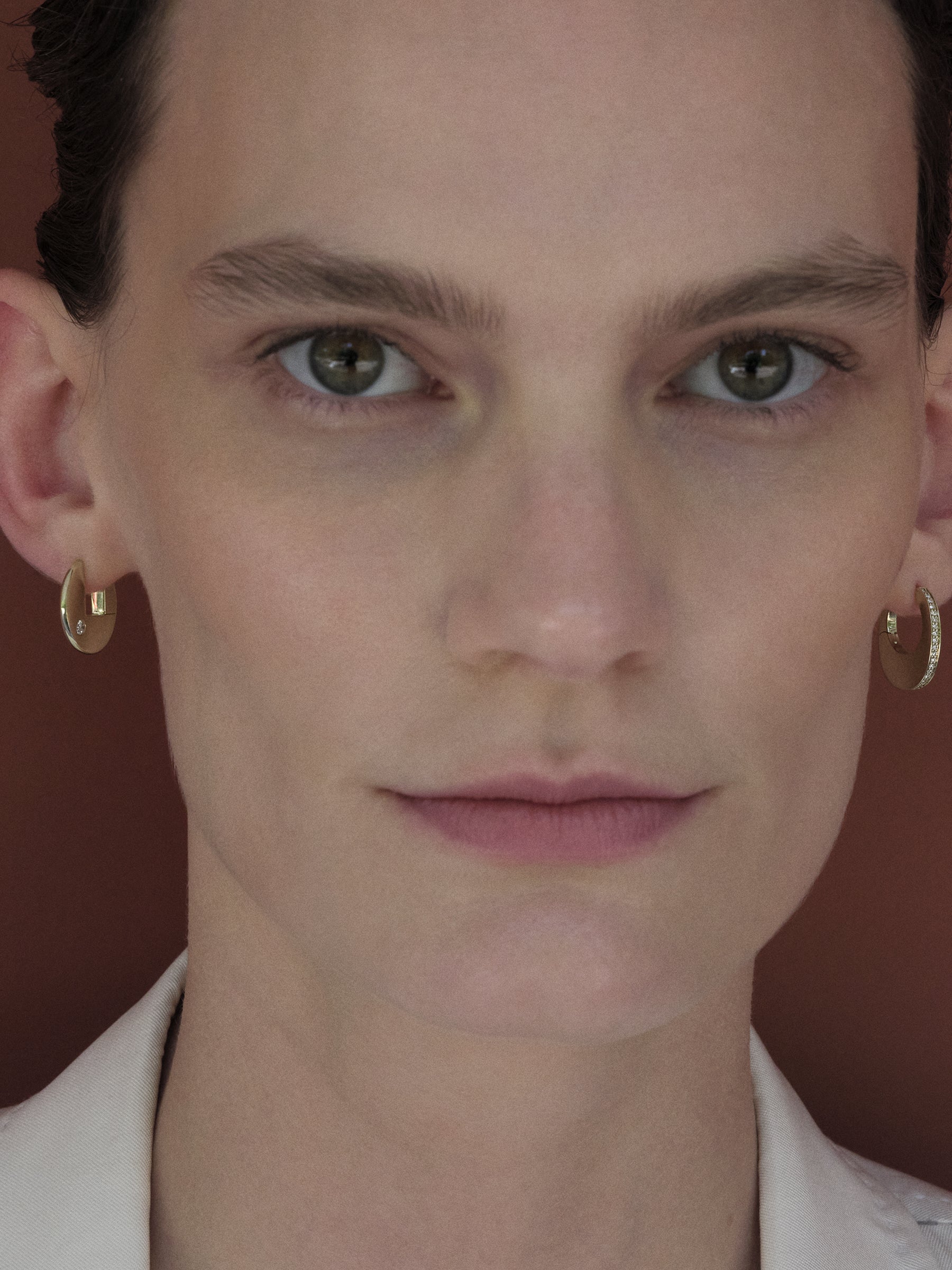 
        Gold Disc Diamond Earring 0.06